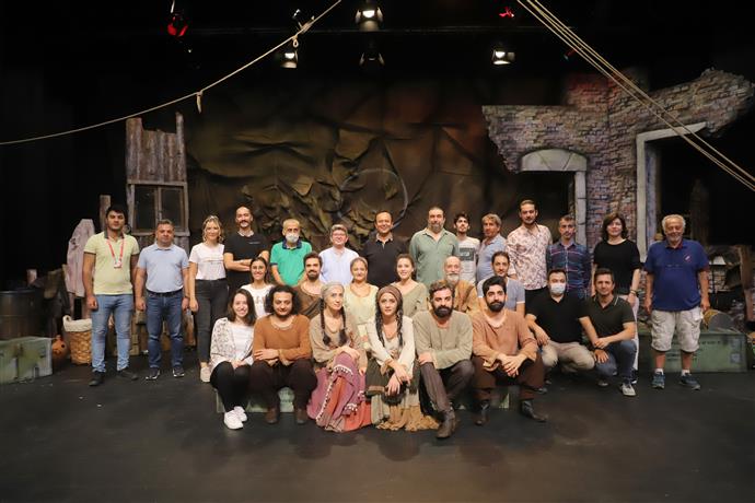 SEZONUN YENİ OYUNU KAFKAS TEBEŞİR DAİRESİ GÖSTERİME GİRİYOR