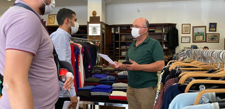 CHP GENÇLİK ESNAFI BİLGİLENDİRDİ