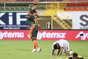 liderlik_bize_yakisti_