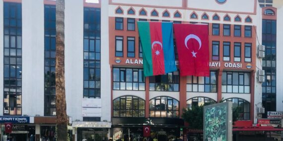 ŞAHİN’DEN KARDEŞ AZERBAYCAN’A DESTEK KAMPANYASI