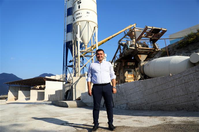 ALANYA BELEDİYESİ’NDEN BETON YOL ATAĞI