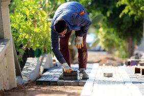 ALANYA BELEDİYESİ’NDEN KALDIRIM ÇALIŞMASI