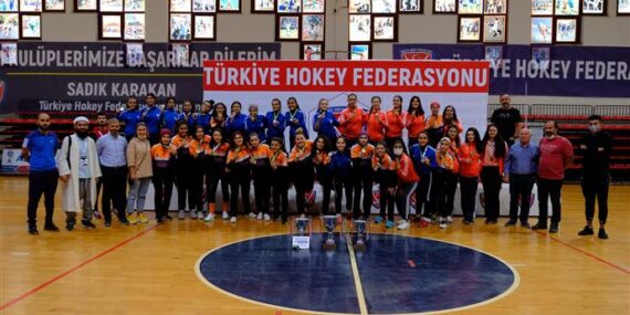 KADINLAR SALON HOKEYİ BİRİNCİ LİG ŞAMPİYONU TÜRKOĞLU BELEDİYE MARAŞ