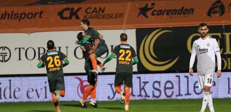 Alanyaspor kartal’ı avladı