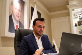 DA883945-256B-4BF5-A482-7D29C8DFEF2E