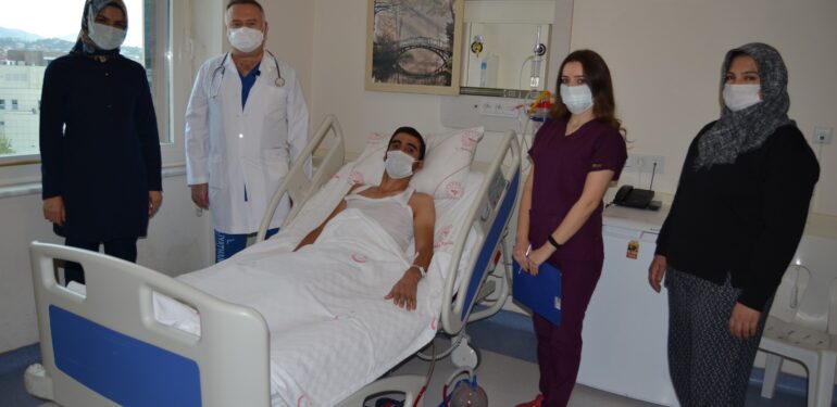 ALKÜ AEAH’DA İLK KEZ KAPALI AKCİĞER AMELİYATI GERÇEKLEŞTİRİLDİ