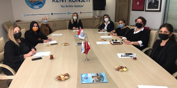 ALANYALI KADINLAR 8 MART İÇİN HAZIR