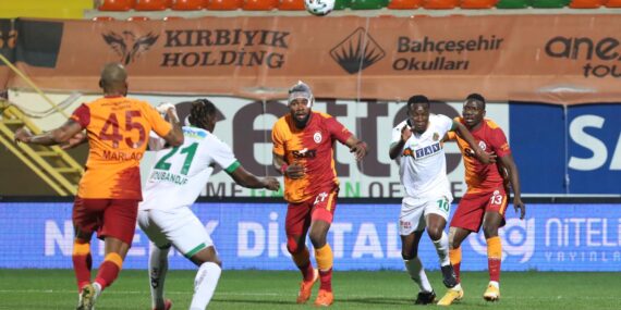 Sadece 3 puan kaybettin ama gönülleri fethettin Alanyaspor