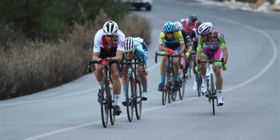 ‘Grand Prix Alanya Yol Bisiklet Yarışı’nı Davide Gabburo Kazandı