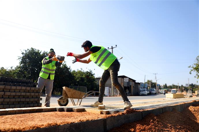 OBA’DA 6 BİN m²’LİK KALDIRIM ÇALIŞMASI BAŞLADI