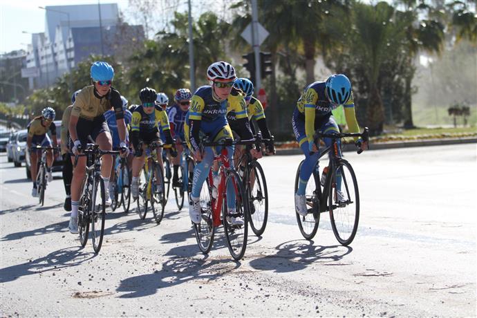 UCI GENÇLER YOL BİSİKLET YARIŞI YAPILDI