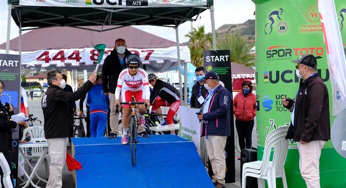 İŞİTME ENGELLİLER AVRUPA YOL BİSİKLETİ ŞAMPİYONASI’NDA  BİREYSEL ZAMANA KARŞI YARIŞI YAPILDI