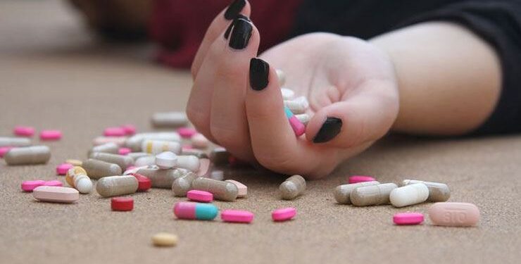 Mahmutlar’da intihar girişimi