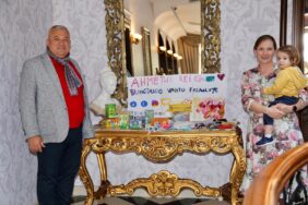 1CEB3553-29AA-4164-AB1B-C092A70B950E