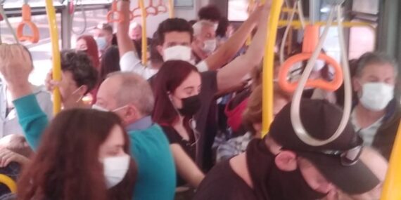 Virüs sardı her yeri!