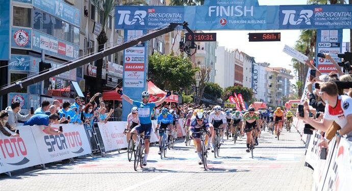 56. CUMHURBAŞKANLIĞI TÜRKİYE BİSİKLET TURU’NUN 3. ETABINI MARK CAVENDISH KAZANDI