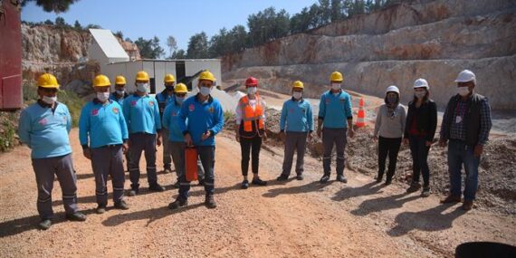 ACİL DURUM EKİPLERİNE UYGULAMALI YANGIN EĞİTİMİ