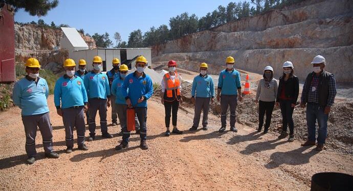 ACİL DURUM EKİPLERİNE UYGULAMALI YANGIN EĞİTİMİ