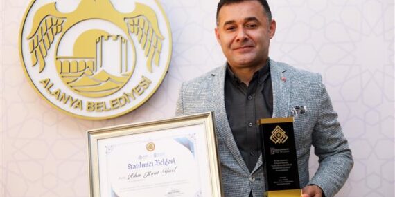 ALANYA BELEDİYESİ ÖDÜLE DOYMUYOR BAŞKAN YÜCEL’İN MUTFAK KÜLTÜR EVİ PROJESİ’NE BÜYÜK ÖDÜL