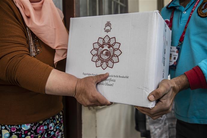 ALANYA BELEDİYESİ RAMAZAN BEREKET PAKETLERİNİN DAĞITIMINA BAŞLADI