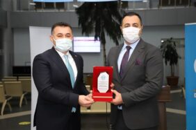 ALKÜ’DEN BAŞKAN YÜCEL’E HİZMET TEŞEKKÜRÜ