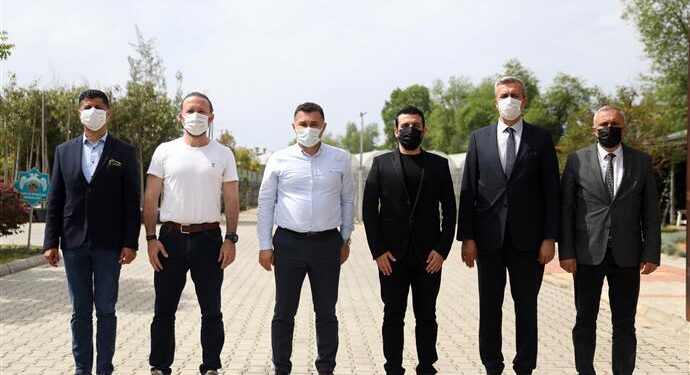 BAŞKAN YÜCEL İŞÇİLERE MESLEKİ YETERLİLİK BELGESİ VERDİ