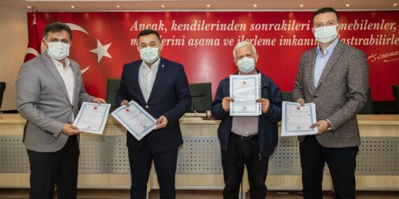 BAŞKAN YÜCEL’DEN DİNEK VE MAHMUTLAR’A İMAR MÜJDESİ