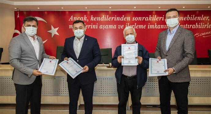 BAŞKAN YÜCEL’DEN DİNEK VE MAHMUTLAR’A İMAR MÜJDESİ