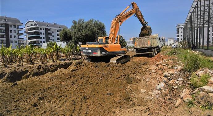 KONFORLU VE RAHAT ULAŞIM İÇİN KENT GENELİNDE HUMMALI ÇALIŞMA