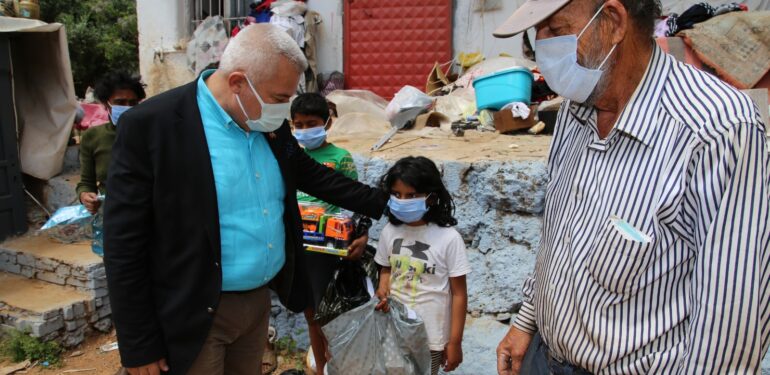 ALTSO YARDIMA MUHTAÇ AİLELERE ULAŞTI