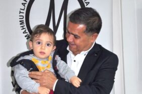 903D18D3-601E-47FE-B4C5-B20A4DEF3736