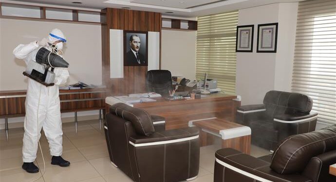 ALANYA BELEDİYESİ SALGINDA 7 BİN 800 NOKTADA DEZENFEKSİYON YAPTI
