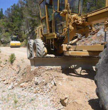 BAŞKAN YÜCEL’DEN KOŞDAVUT YOLU’NA ASFALT MÜJDESİ