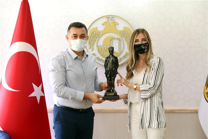 BAŞKAN YÜCEL’E EĞİTİME DESTEK TEŞEKKÜRÜ