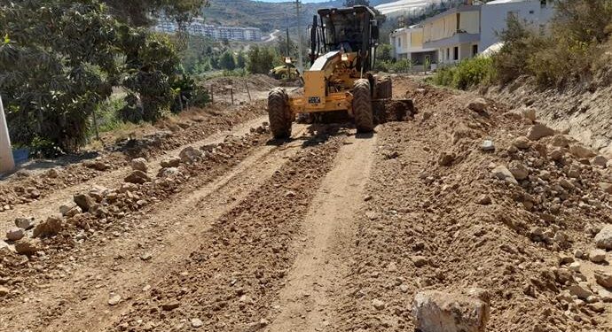SEKİ VE İSHAKLI YOLU’NDA ASFALT HAZIRLIĞI