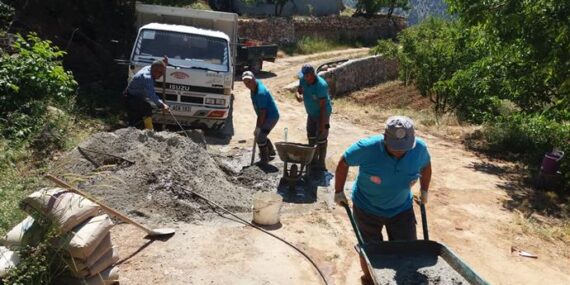 ALANYA BELEDİYESİ, ENGELLİ VATANDAŞ İÇİN YAYLADA BETON YOL YAPTI