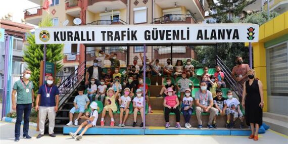ALANYA BELEDİYESİ TRAFİK EĞİTİM PARKI EĞİTİMLERİNE YENİDEN BAŞLADI