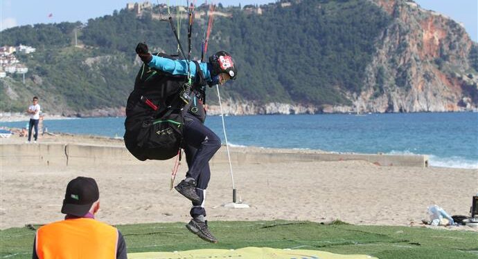 PGAEC YAMAÇ PARAŞÜTÜ HEDEF KUPASI YARIŞLARI ALANYA’ DA