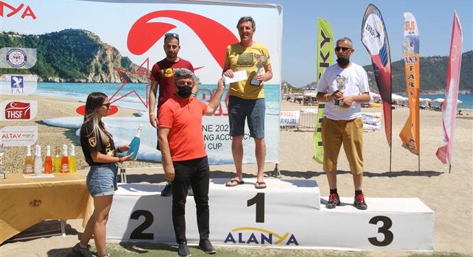 PGAEC YAMAÇ PARAŞÜTÜ HEDEF KUPASI YARIŞLARI SONA ERDİ