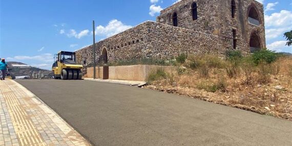SEDRE AV KÖŞKÜ’NÜN YOLUNA SSB BETON YOL UYGULAMASI YAPILIYOR
