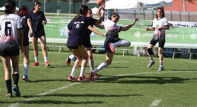 26. RAMAZAN DEMİRCİ HENTBOL TURNUVASI BAŞLADI