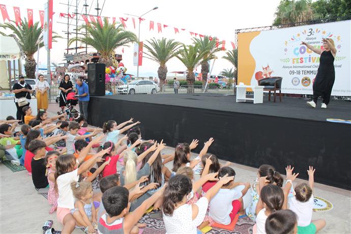 3. ALANYA ULUSLARARASI ÇOCUK FESTİVALİ SONA ERDİ