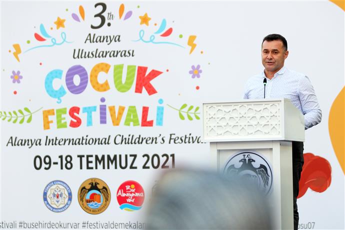 9 GÜN BOYUNCA AÇIK KALACAK 3. ALANYA ULUSLARARASI ÇOCUK FESTİVALİ BAŞLADI