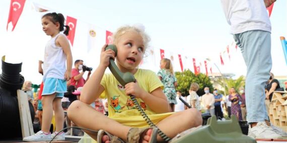 AİLE DOSTU VE GÜVENLİ PARKLAR PROJESİ TÖRENLE TANITILDI