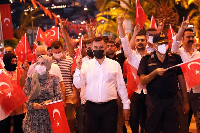 ALANYA 15 TEMMUZ’DA TEK YÜREK OLDU