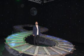 ALANYA AÇIK HAVA TİYATROSUN’DA “BİZİM YUNUS” SAHNELENDİ