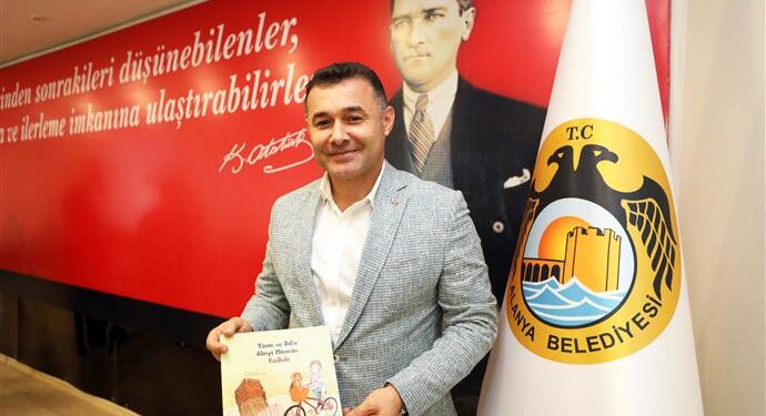 ALANYA BELEDİYESİ’NİN YENİ KİTABI “YAMAN VE BAL’IN ALANYA MACERASI-KIZILKULE” BAŞKAN YÜCEL TARAFINDAN TANITILDI