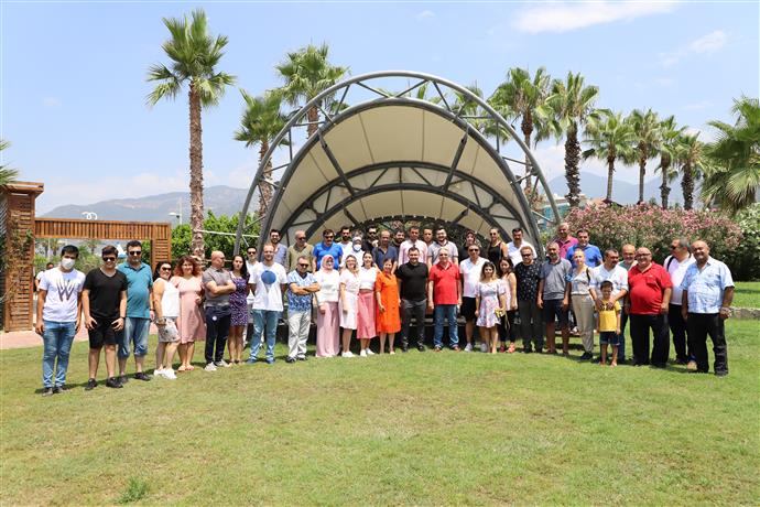 BAŞKAN YÜCEL 24 TEMMUZ BASIN BAYRAMI’NDA ALANYA BASINI İLE BİR ARAYA GELDİ