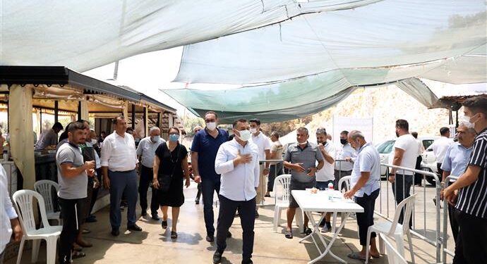 BAŞKAN YÜCEL, KURBAN KESİM YERLERİNİ ZİYARET EDEREK VATANDAŞLARLA BAYRAMLAŞTI