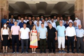 BAŞKAN YÜCEL MERKEZ MAHALLE MUHTARLARIYLA BULUŞTU BAŞKAN YÜCEL; “MEYDAN VE CUMA PAZARI PROJELERİNE BU YIL BAŞLIYORUZ”